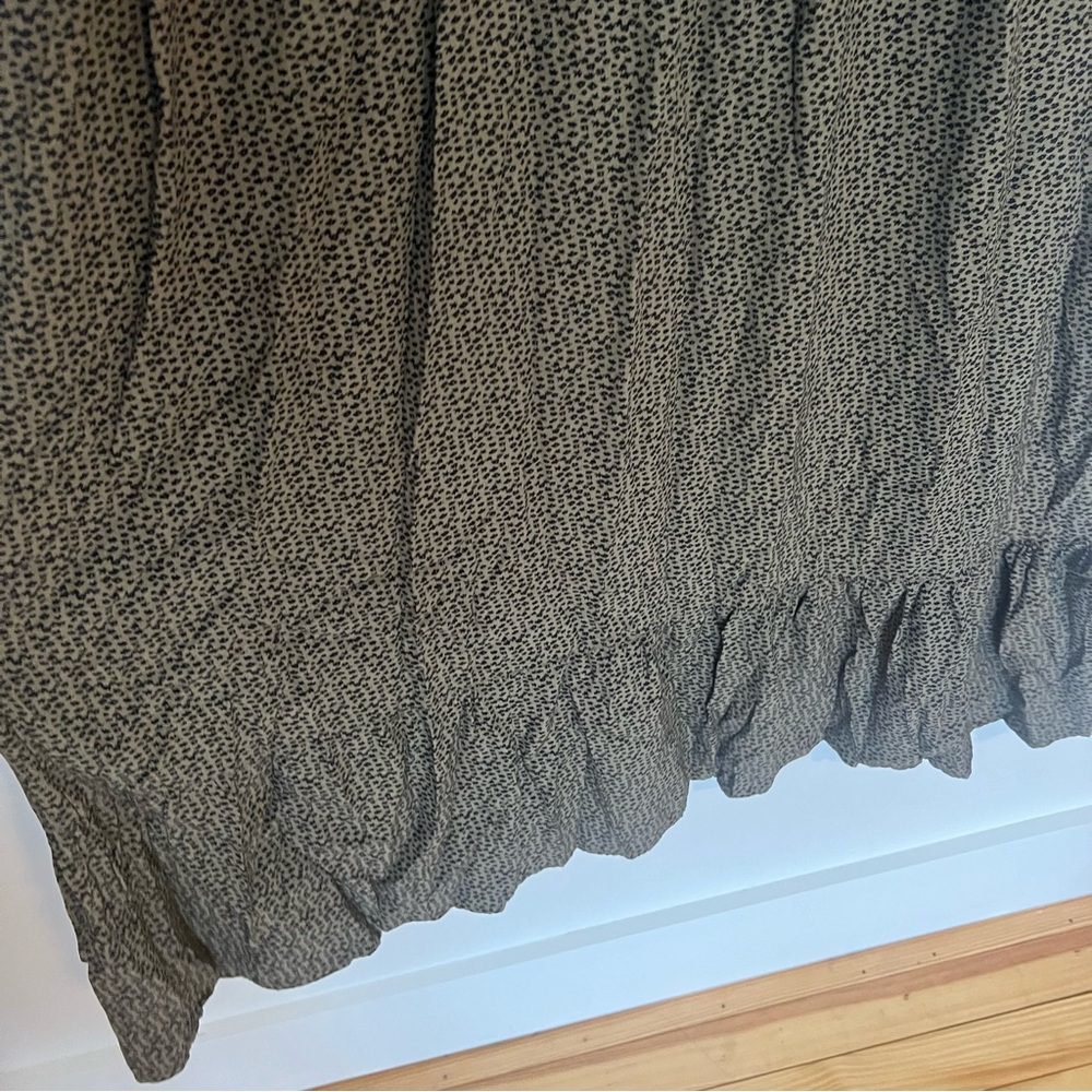 LOFT Olive Midi Dress with Ruffle Hem and 3/4 Sleeves, Medium - Picture 10 of 12